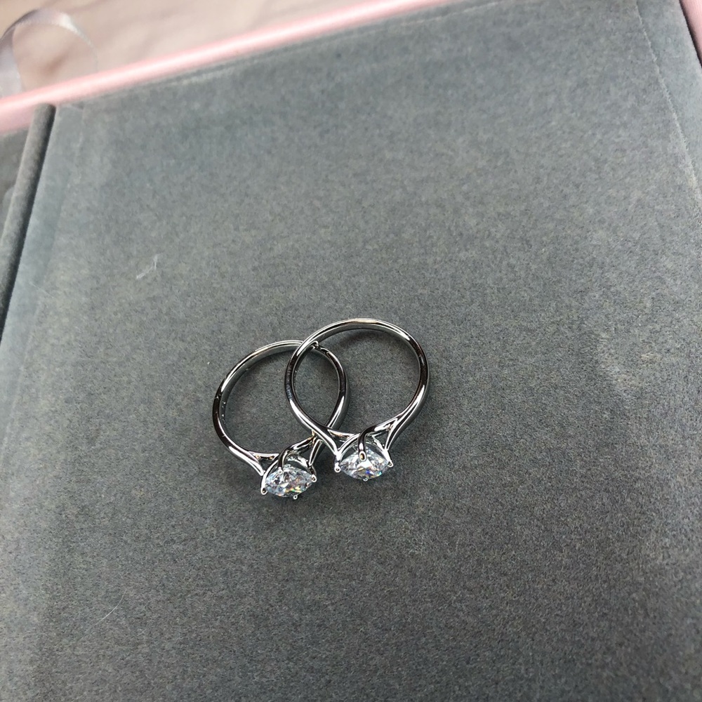 Solitaire Ring - White Rhodium - Picture 5 of 7